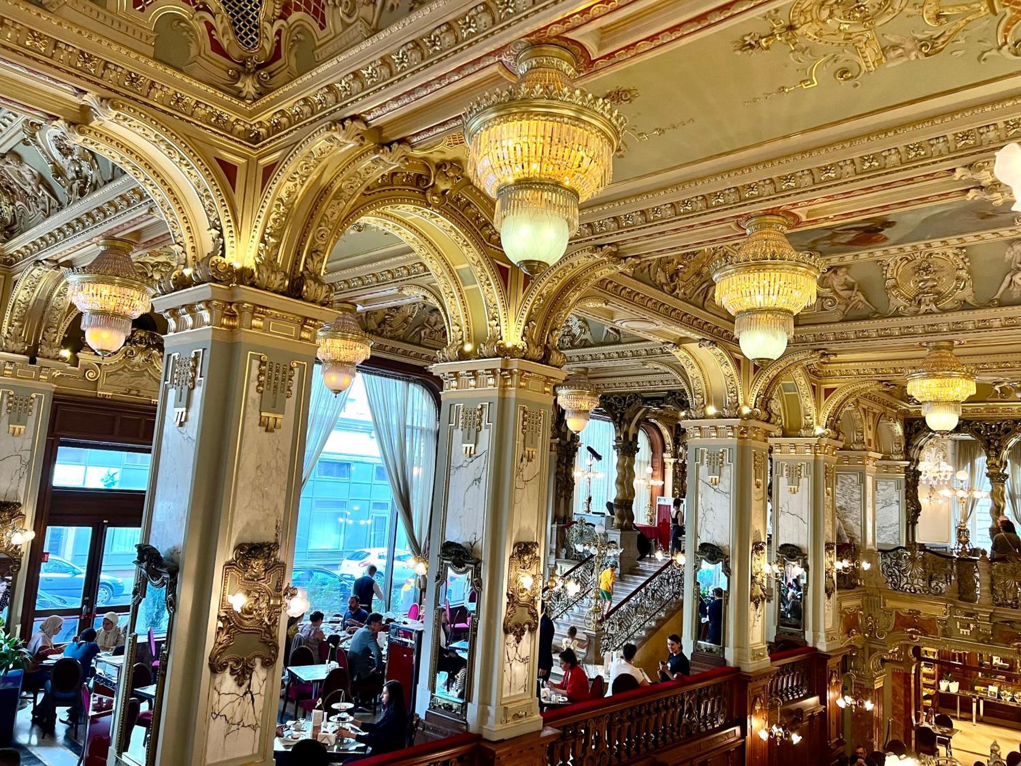 Acacia Aparhotel-Near New York Cafe Budapest Eksteriør billede